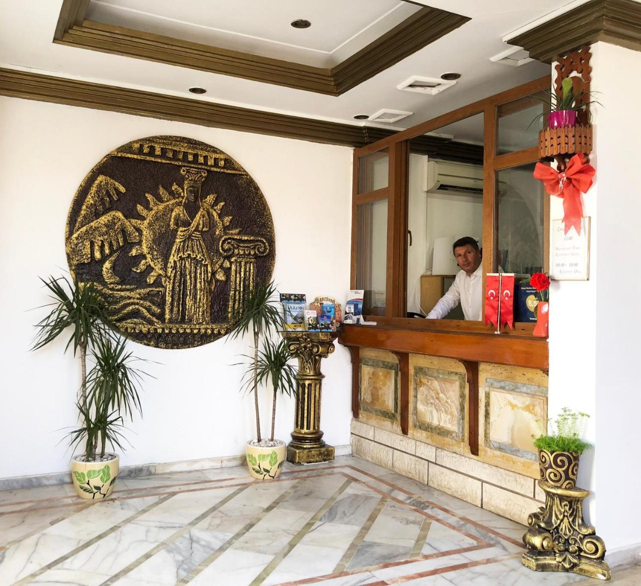 Hotel Karyatit Kaleici 안탈리아 외부 사진