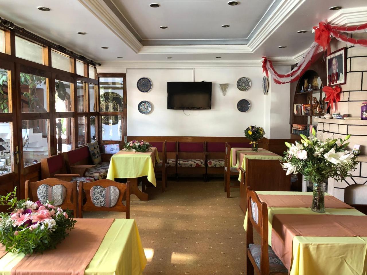 Hotel Karyatit Kaleici 안탈리아 외부 사진